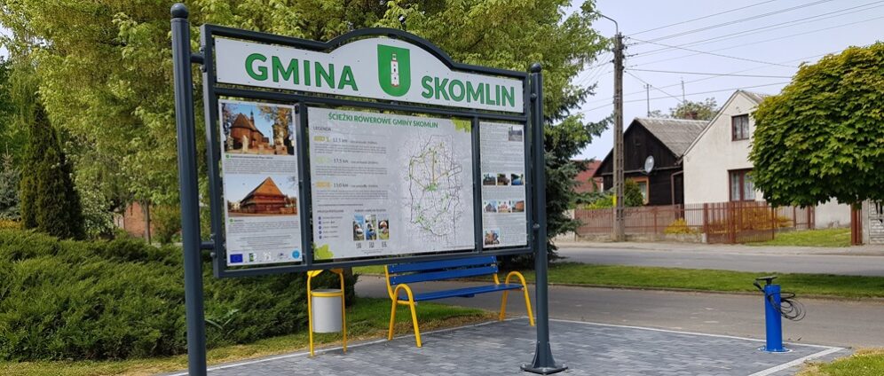 Budowa siłowni zewnętrznej, miejsc postojowych oraz punktu informacyjno-serwisowego dla rowerzystów.